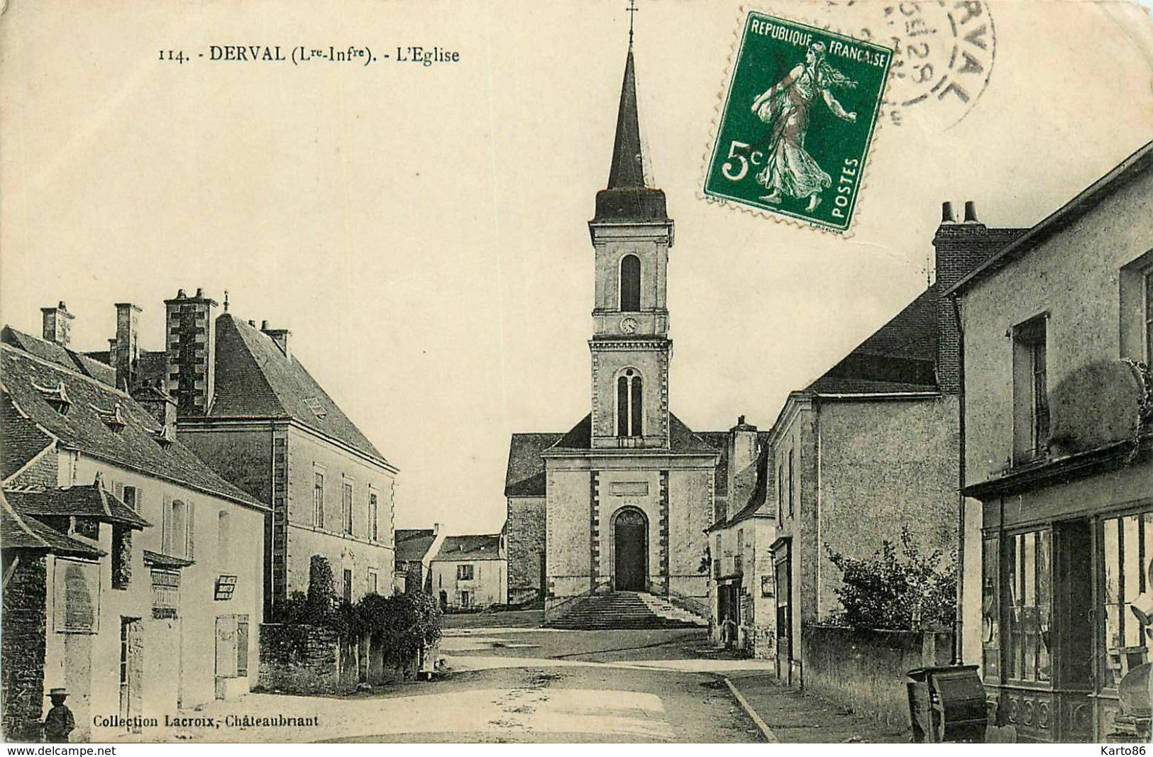 Derval * Place De L'église De La Commune - Derval