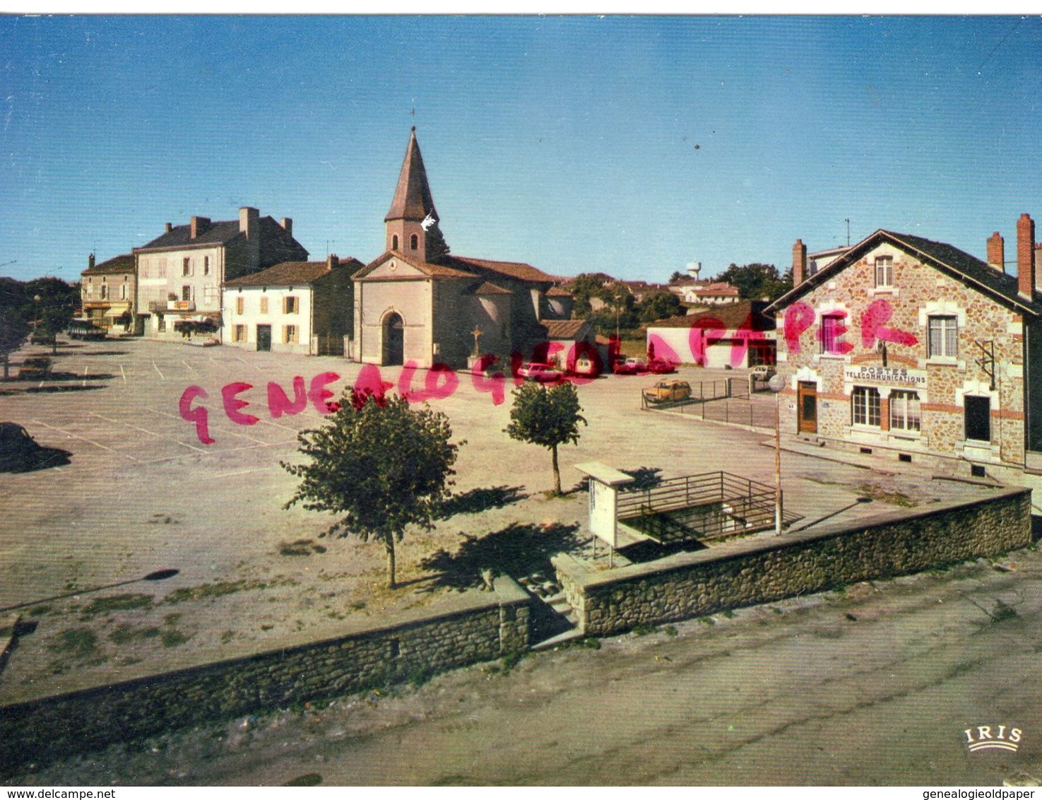 87 - NANTIAT - LA PLACE DE L' EGLISE-LA POSTE - EDITEUR CAP THEOJAC PANAZOL - Nantiat