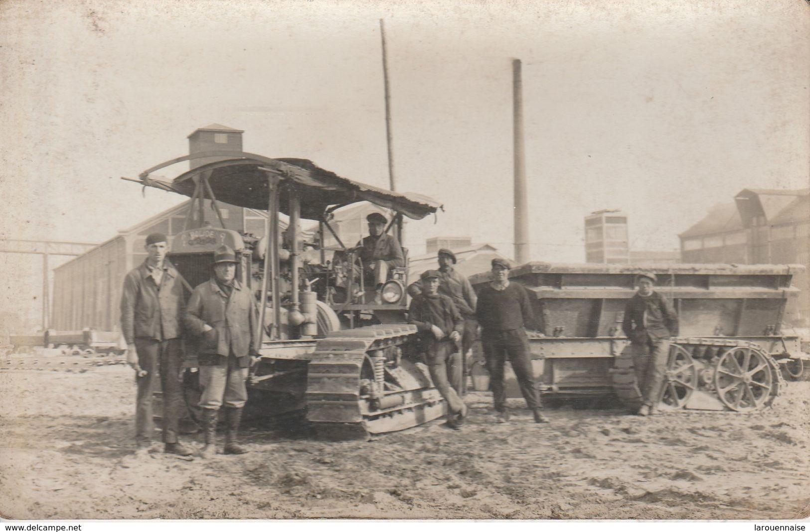 76 - LE GRAND QUEVILLY - Ouvriers Des Travaux Publics (carte Photo) - Le Grand-Quevilly