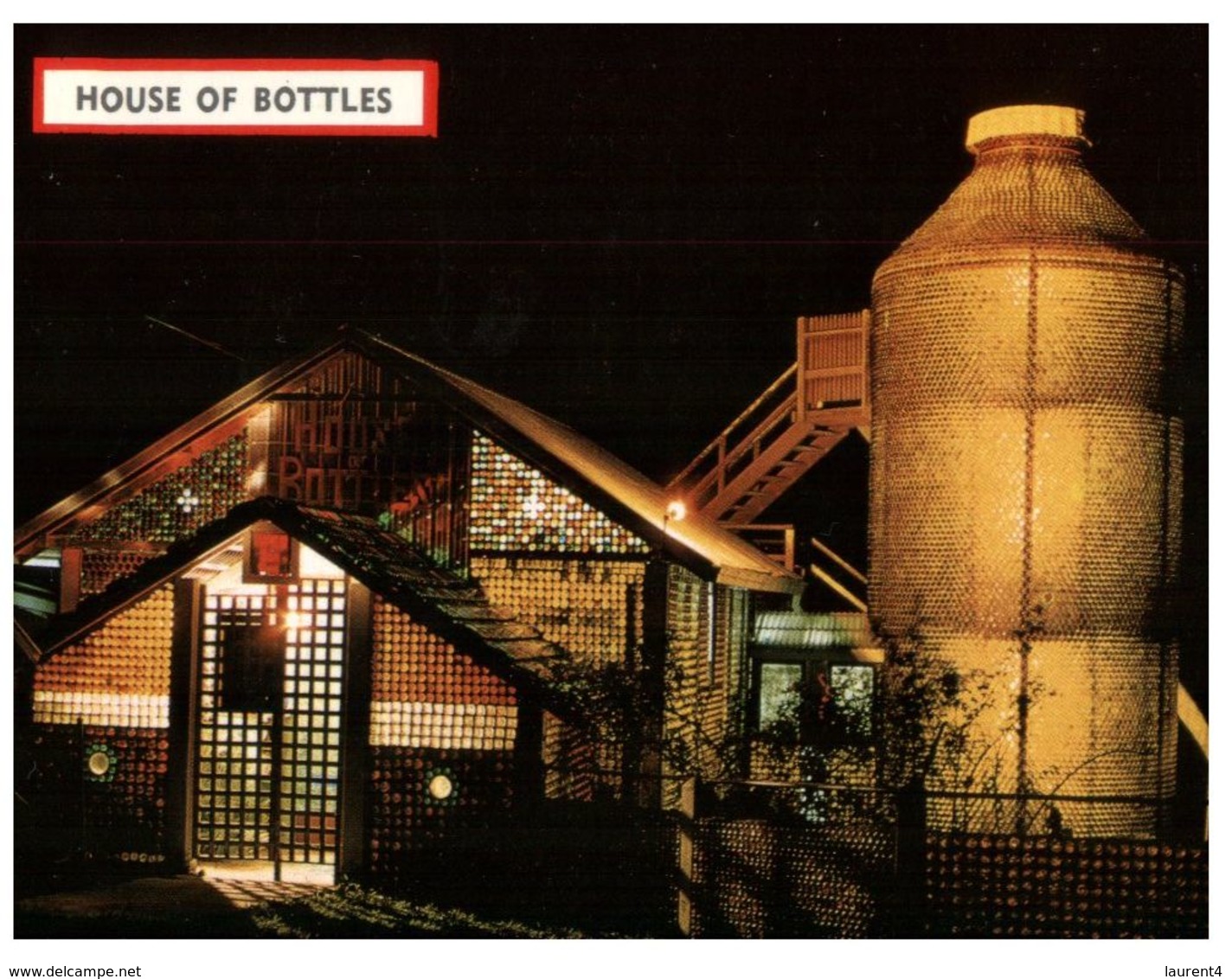 (J 20) Australia - QLD - House Of Bottles (227) Tewentin - Sunshine Coast
