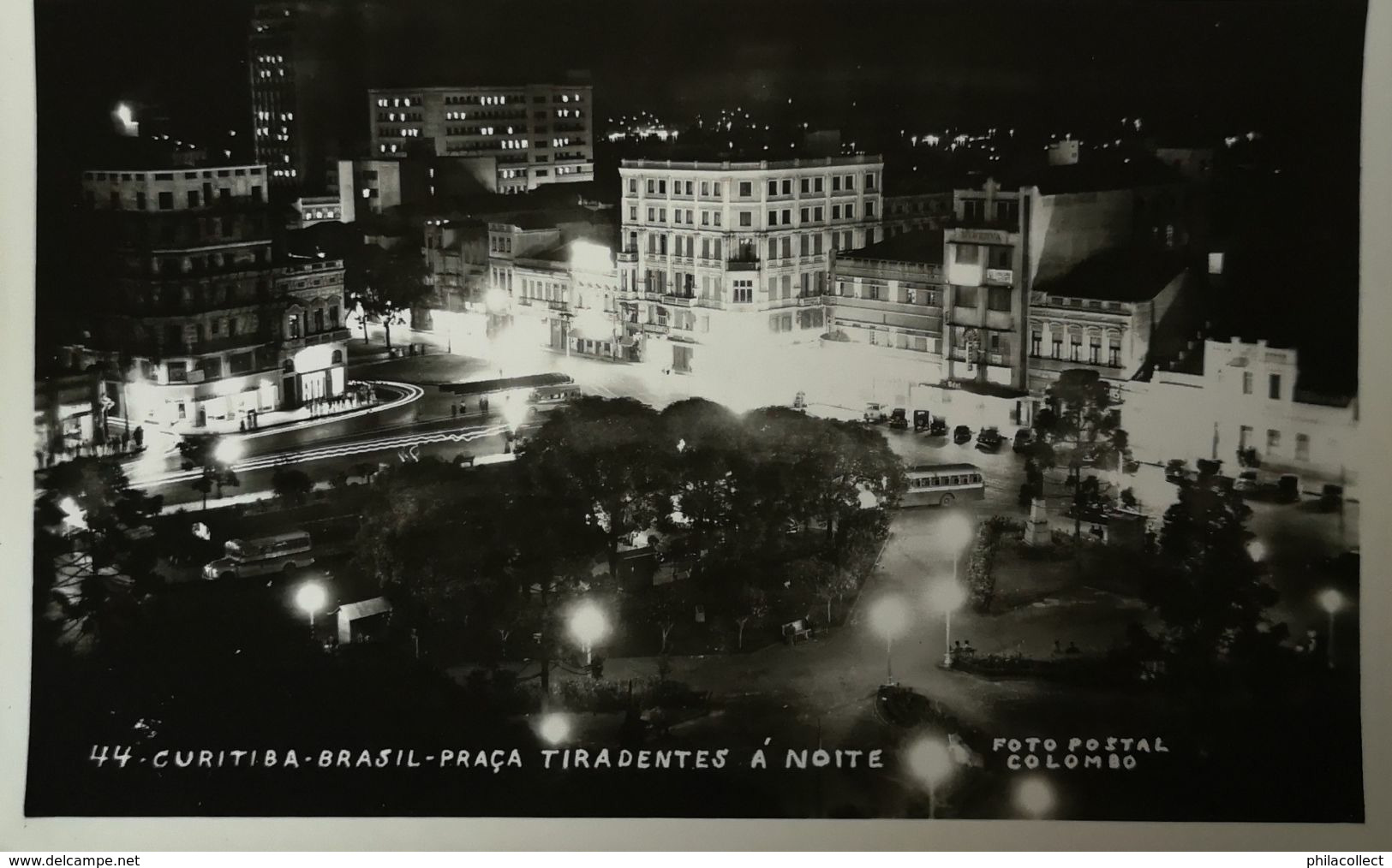 Brasil - Curitiba // Carte Photo - RPPC // Praca Tiradentes A Noite - Ed. Foto Postal Colombo 19?? - Curitiba