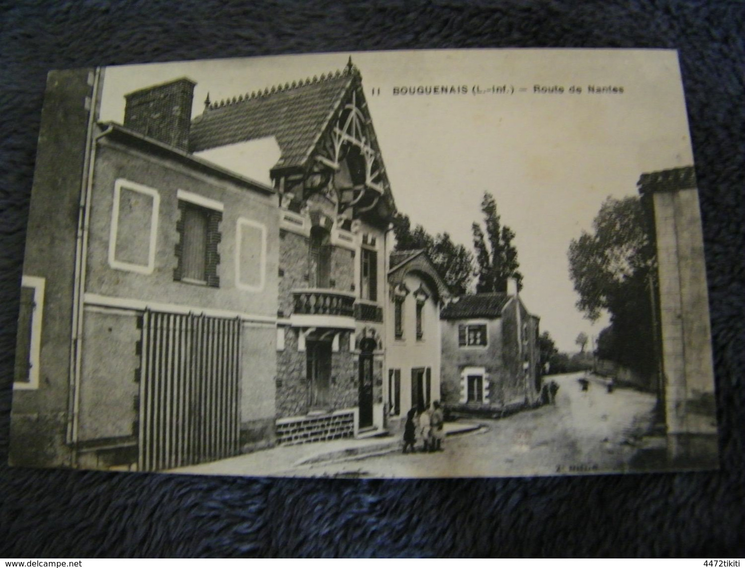 CPA - Bouguenais (44) - Route De Nantes - 1920 - SUP (DQ 79) - Bouguenais