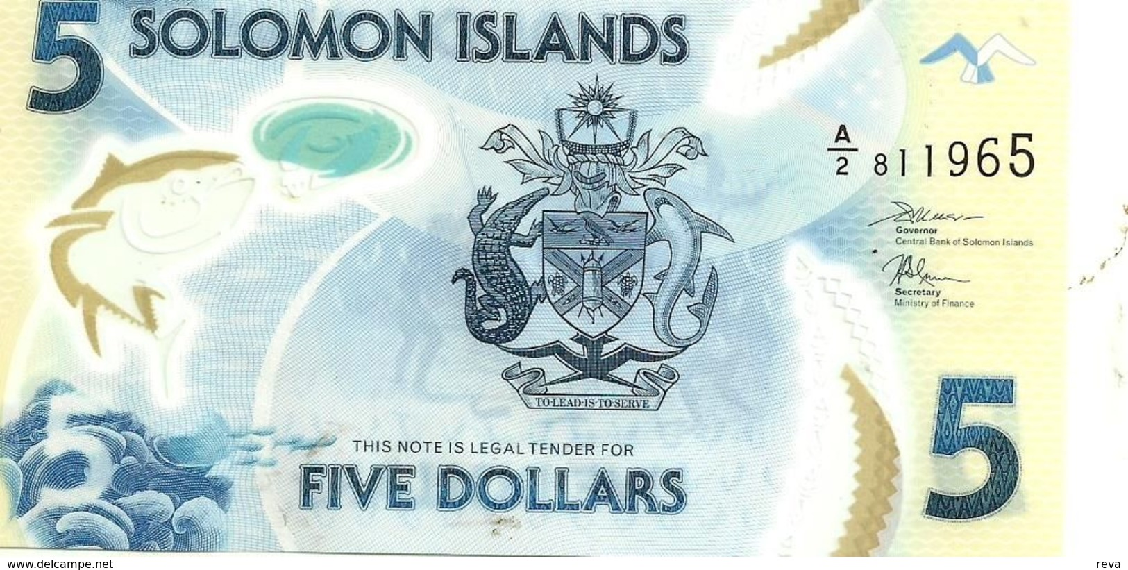 SOLOMON ISLANDS $5 BLUE NATIONAL EMBLEM FRONT BOAT BACK  POLYMER UNC  NO DATE P.NEW  READ DESCRIPTION !! - Isla Salomon