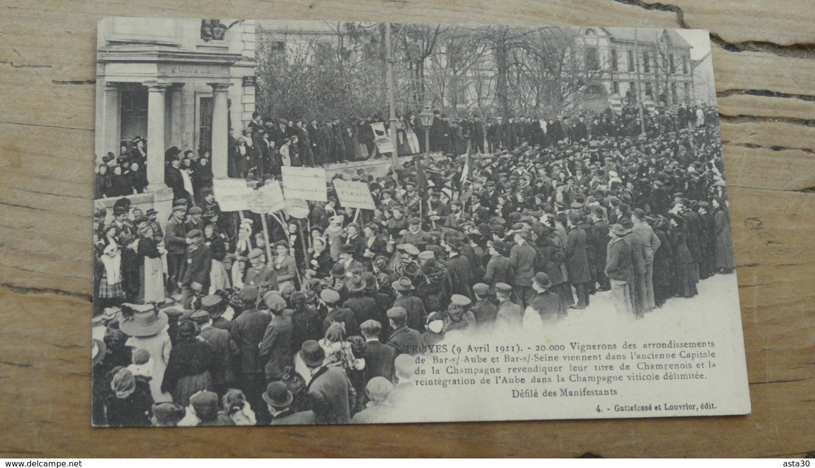 TROYES Le 9 Avril 1911 : 20000 Vignerons De Bar /Aube Et Bar / Seine …………………..OX-5461 - Troyes