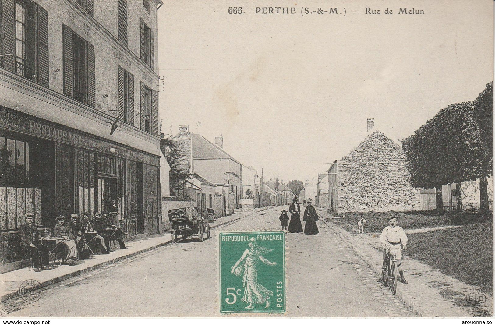 77 - PERTHE - Rue De Melun - Perthes