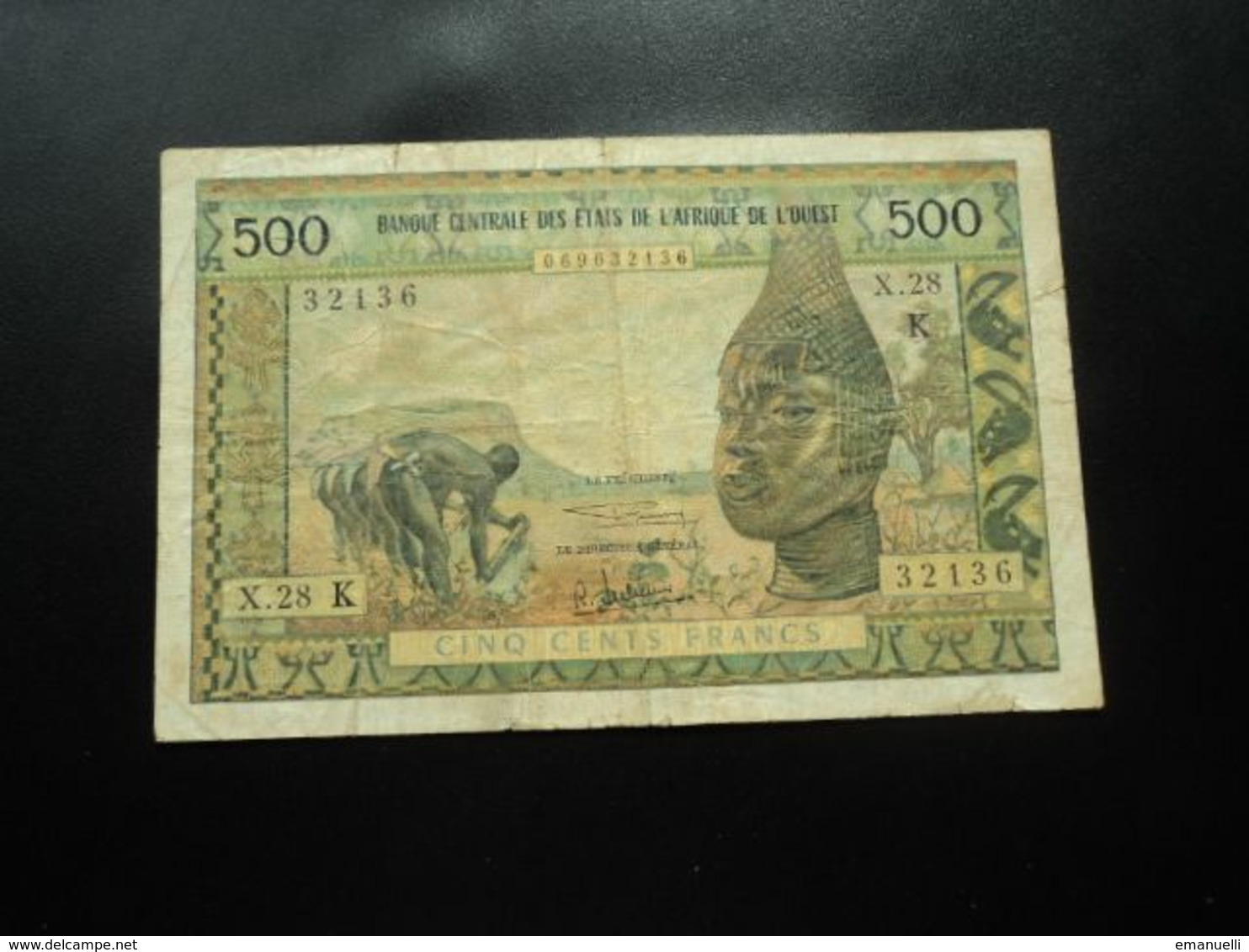 SÉNÉGAL * : ÉTAT DE L'AFRIQUE DE L'OUEST : 500 FRANCS   ND   Signature 6   P 702Kg      TB - Senegal