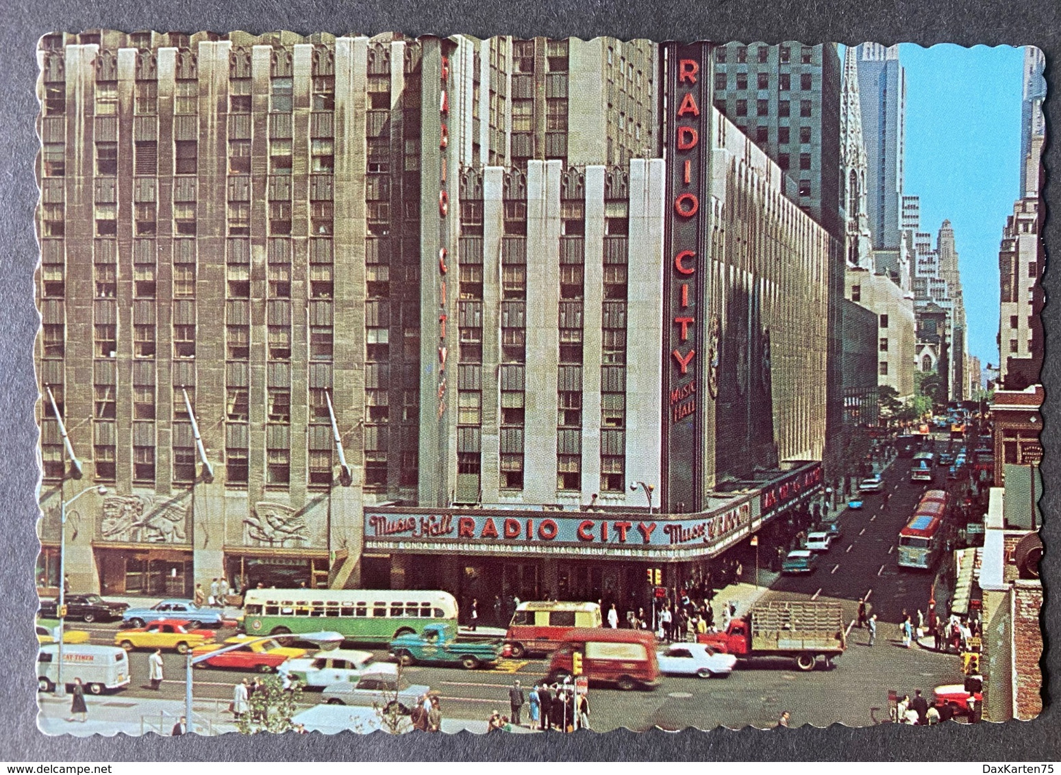 New York City Radio Music Hall/ Bus/ Old Cars - Lugares Y Plazas