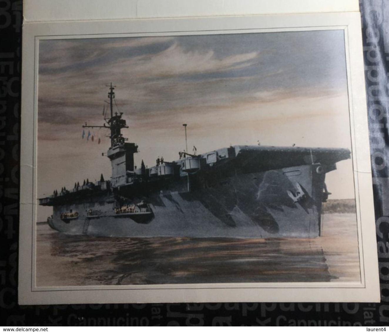 (stamp 25-8-2020) 25 X 20 Cm Presentation Photo (in Folder) - US Navy Escort Carrier (WWII Era) - Bateaux