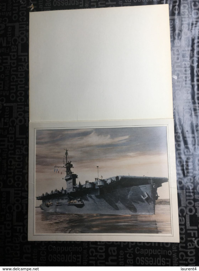 (stamp 25-8-2020) 25 X 20 Cm Presentation Photo (in Folder) - US Navy Escort Carrier (WWII Era) - Bateaux