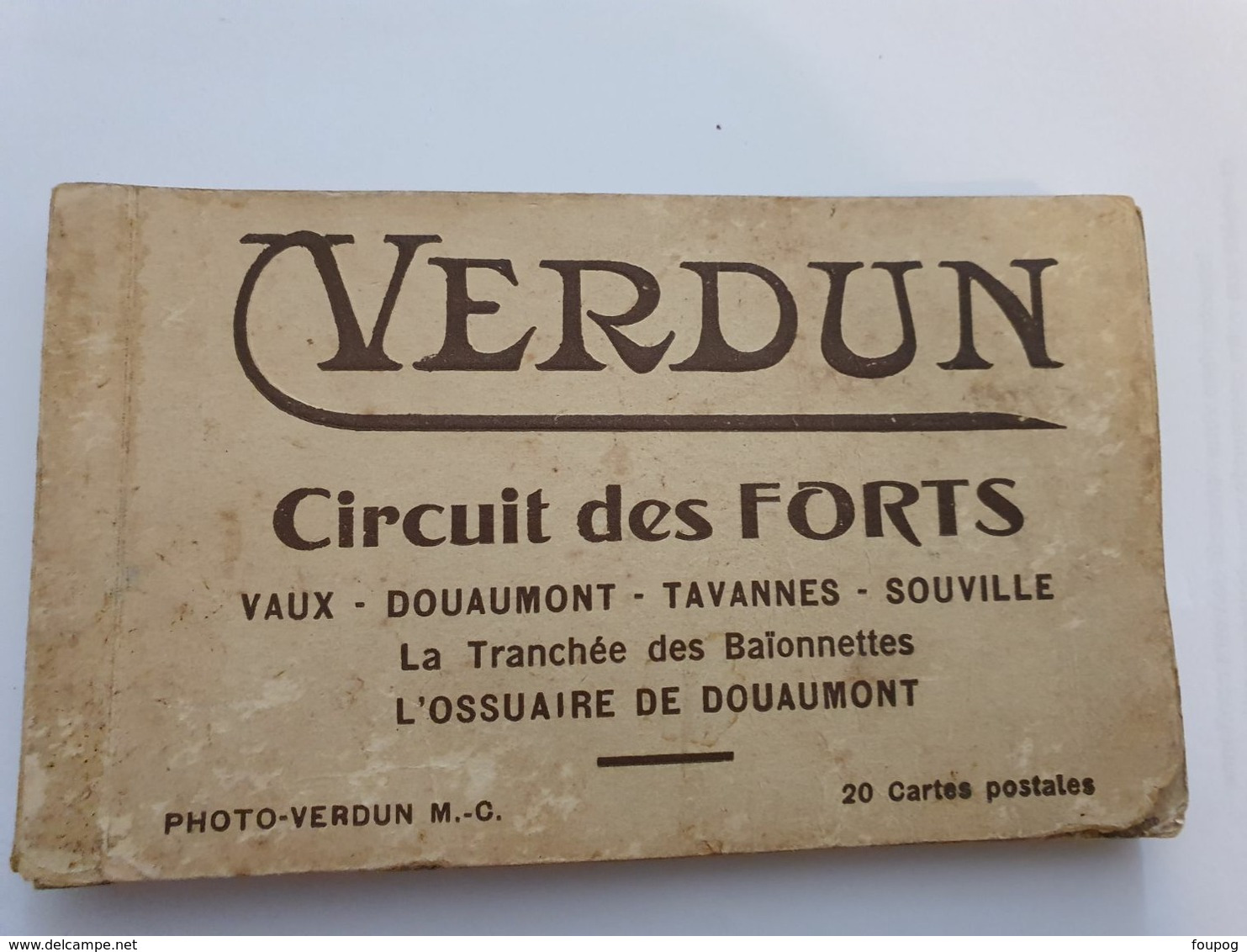 VERDUN 2 CARNETS CIRCUIT DE FORTS VAUX DOUAUMONT TAVANNES SOUVILLE OSSUAIRE - Verdun