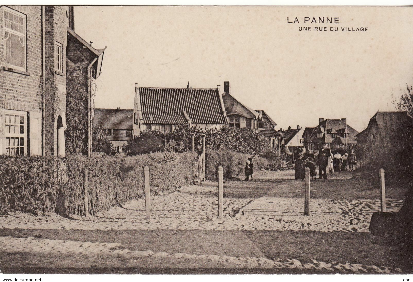 LA PANNE RUE DU VILLAGE GUERRE 14 18 FRANCHISE CACHET A DATE POSTES MILITAIRES  BELGIQUE 12 IX 15 - Guerre 1914-18