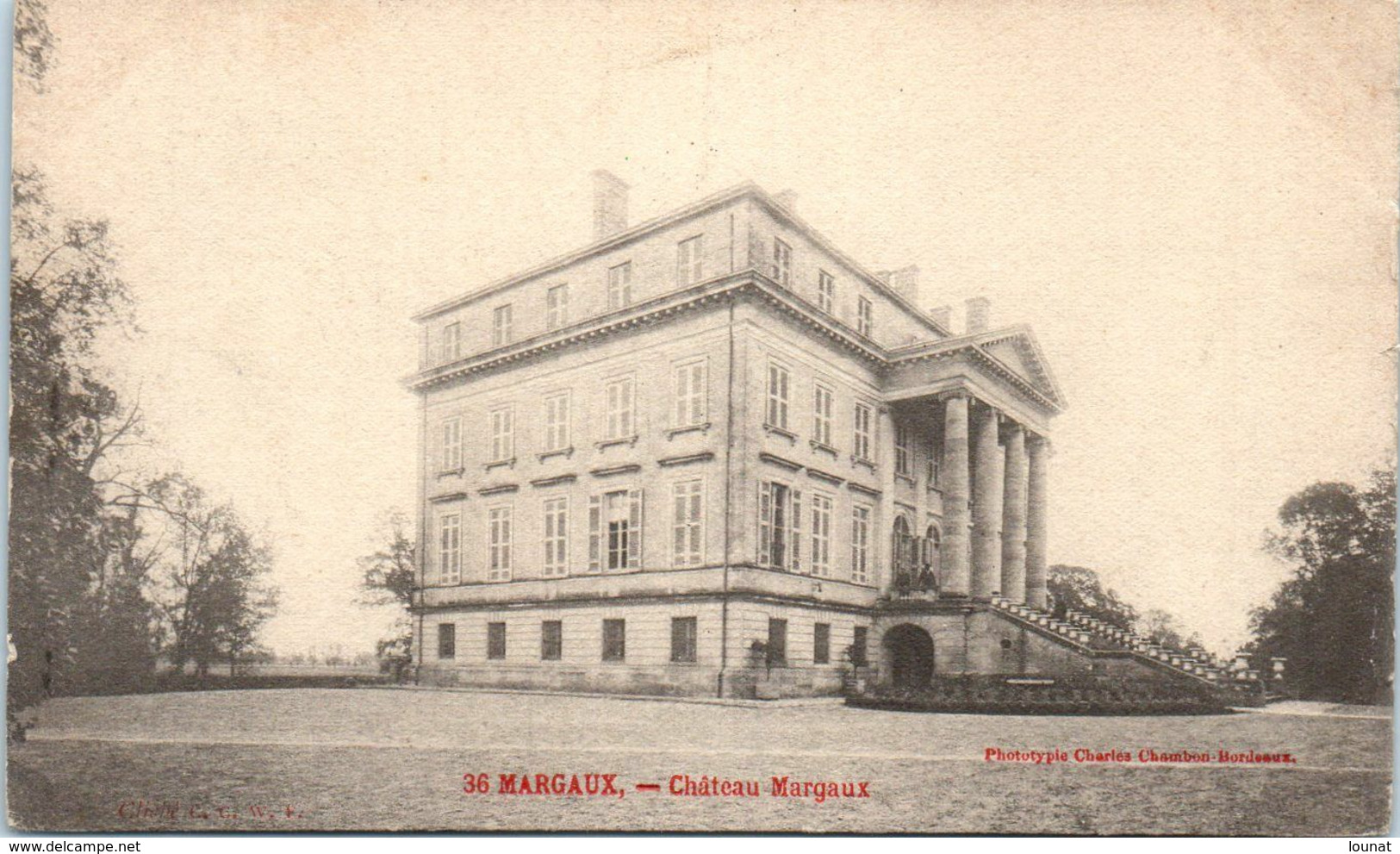 33 MARGAUX  : Château * - Margaux