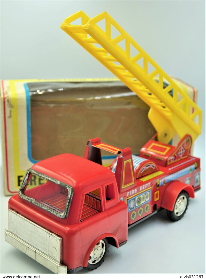 Vintage TIN TOY CAR : Mark YONE With BOX - Fire Engine Truck 1057 - 22cm - Japan - 1960's - Friction Powered - Collectors & Unusuals - All Brands