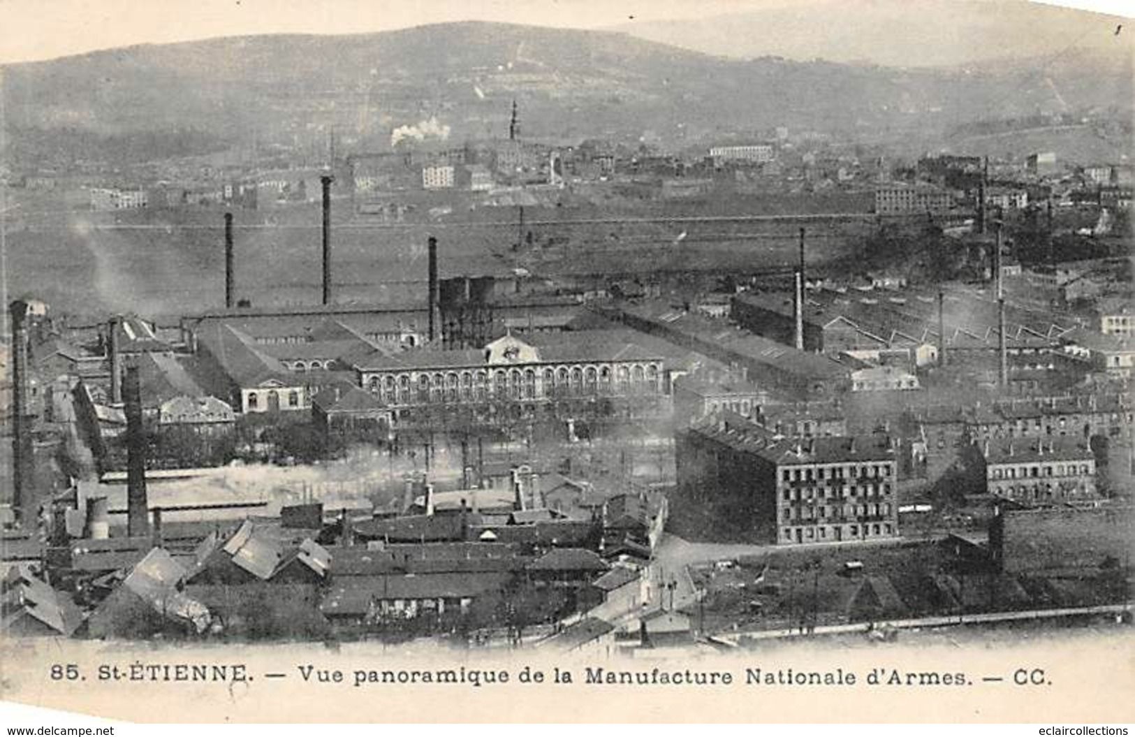 Saint Etienne      42     Manufacture D'armes.Vue Panoramique    (voir Scan) - Saint Etienne