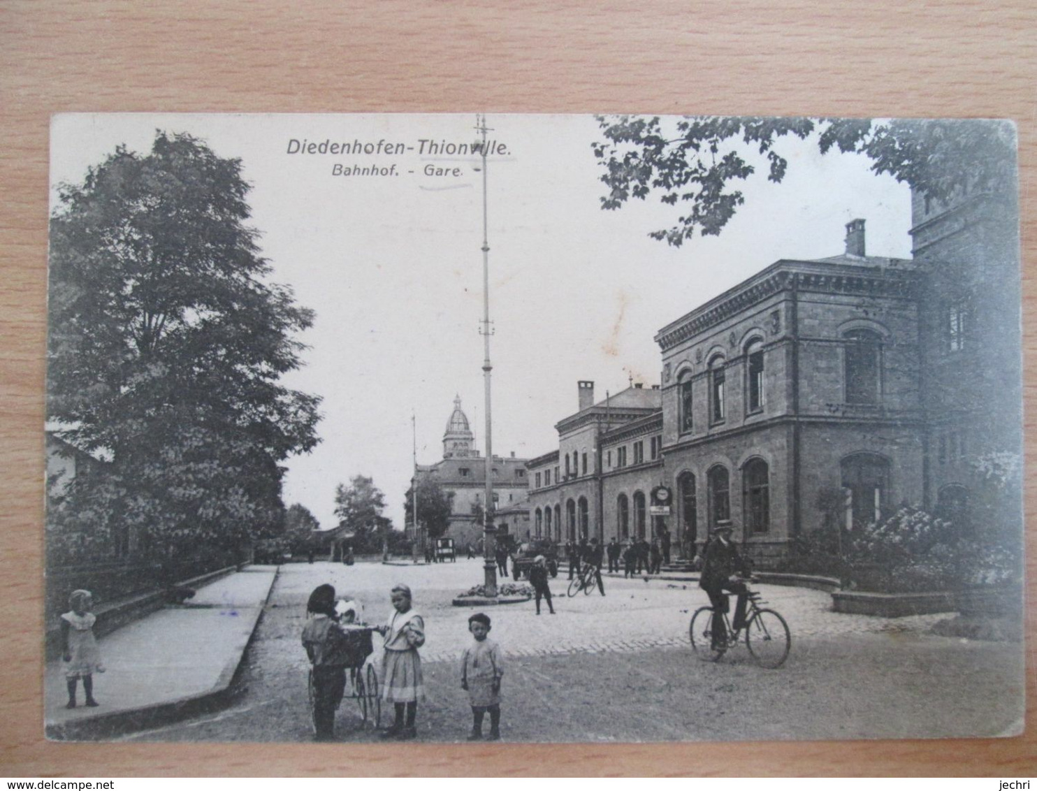 Thionville  . Diedenhofen  .  La Gare . Cachet Inconnu Des Facteurs De Melun - Thionville