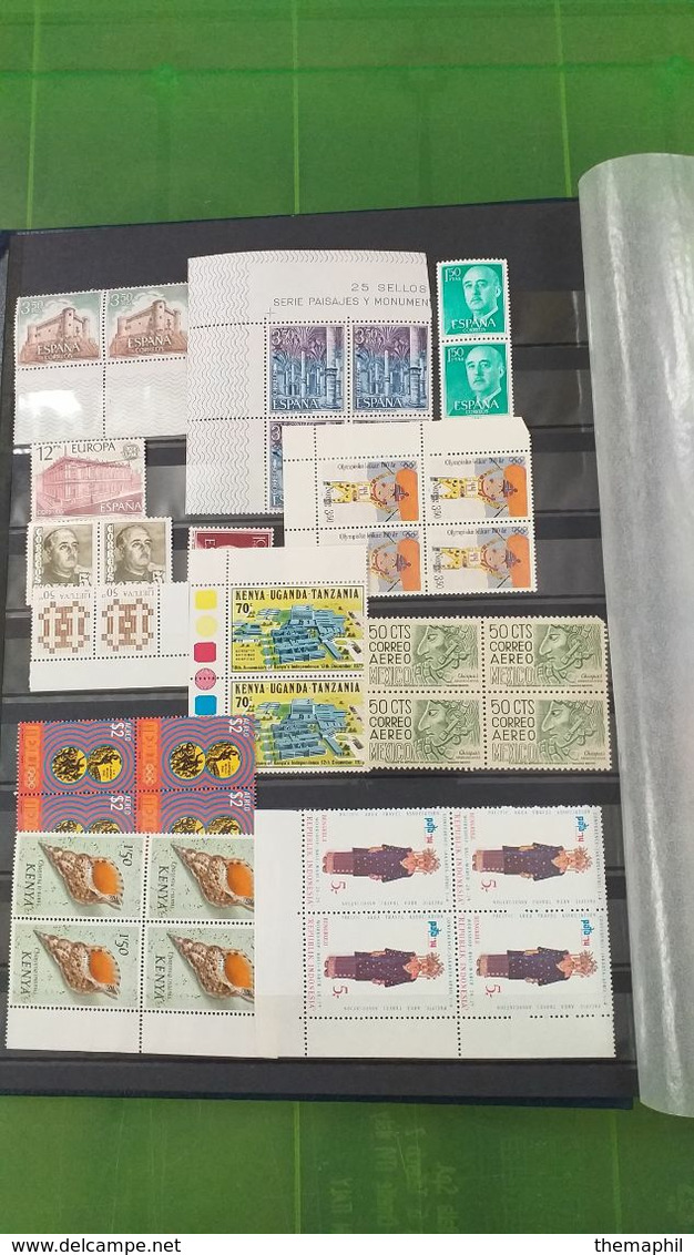 lot n° TH 519 MONDE dont europe , un bon classeur de timbres neufs xx   voir mes autres vente