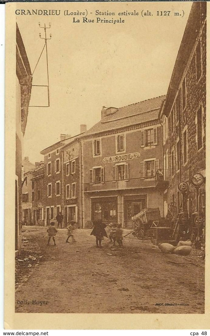 LOZERE : Grandrieux, La Rue Principale, Animée - Gandrieux Saint Amans