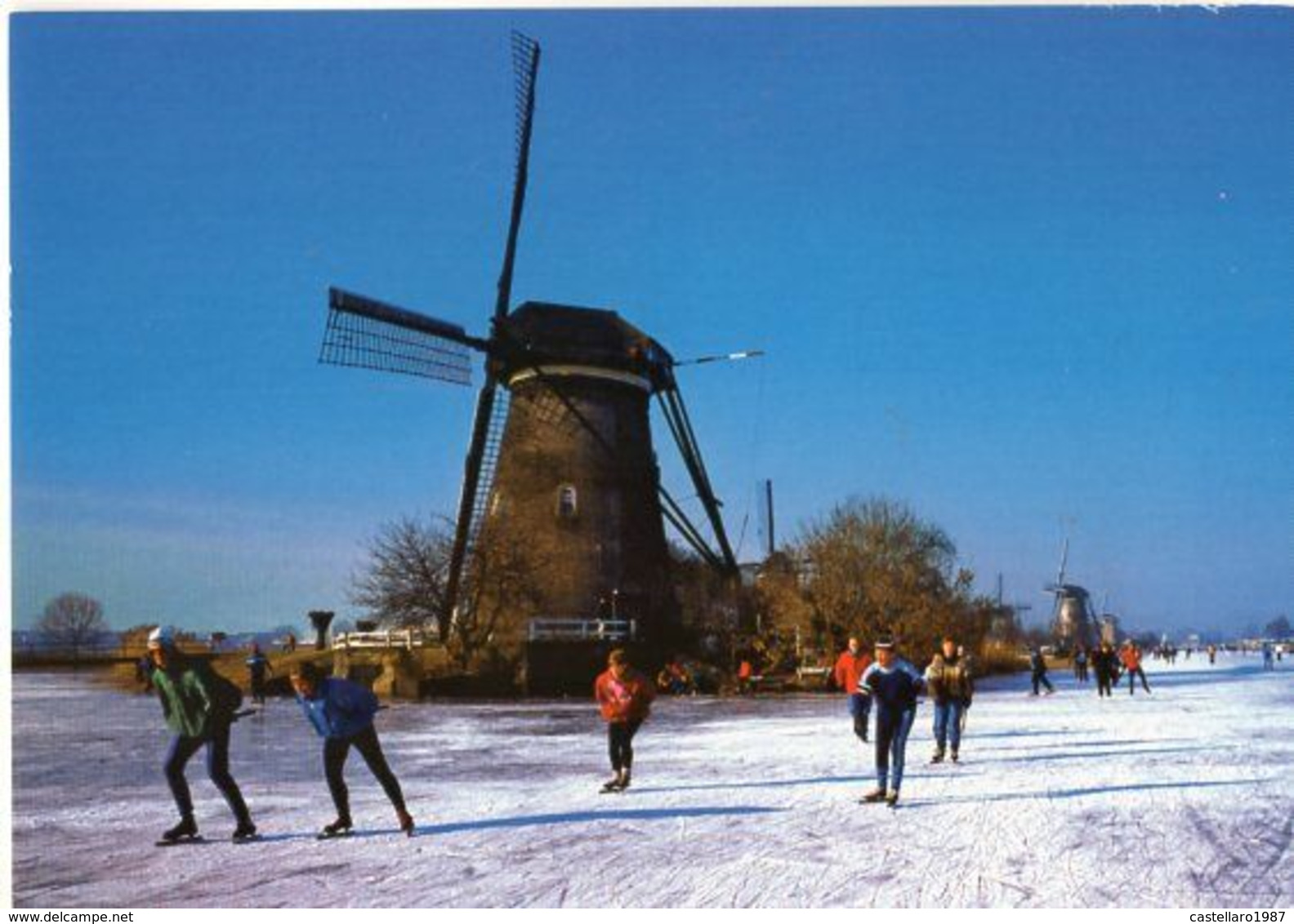 HOLLAND - Kinderdijk - Especally Known For Its 19 Windmills - Conosciuto Per I 19 Mulini - Kinderdijk