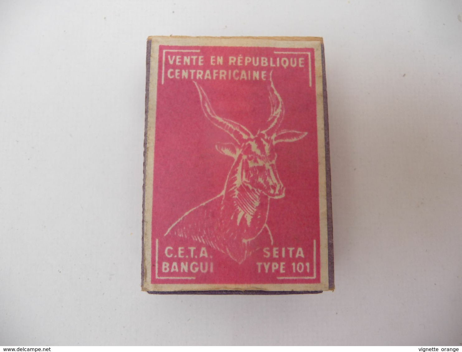 Boite Allumettes étiquette SEITA - CETA BANGUI - République CENTRAFRICAINE  / Match Box Gelijkedoos Streichholzschachte - Matchboxes