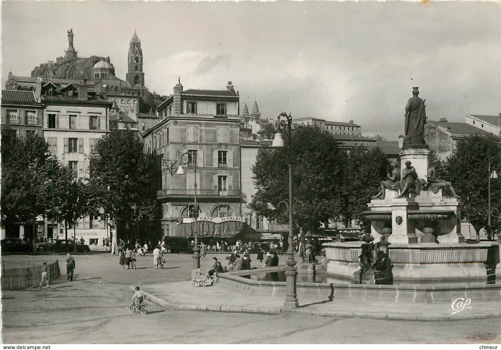 LE PUY LA PLACE DU BREUIL - Le Puy En Velay