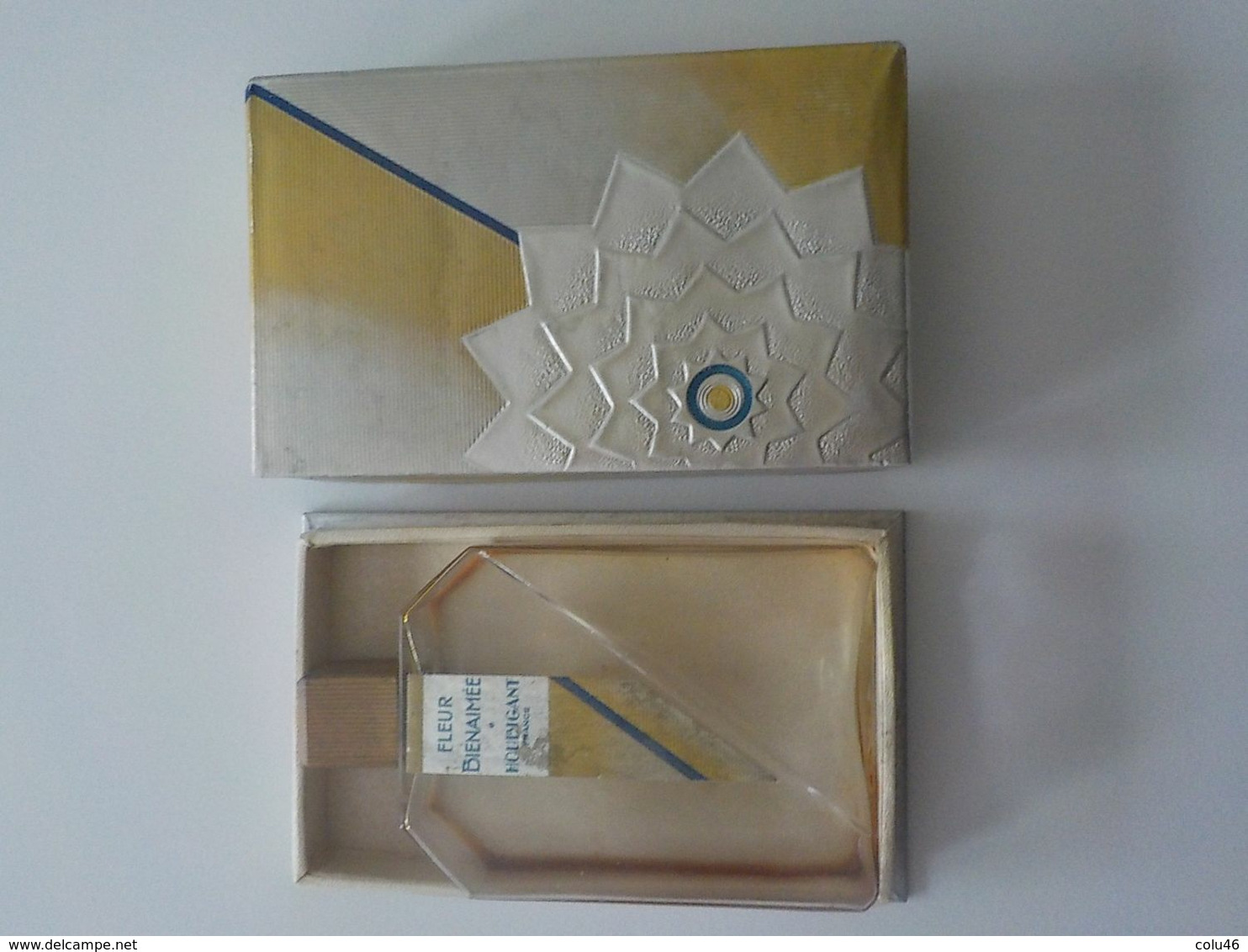 Ancien Flacon Parfum Parfumerie Houbigant Fleur  Bienaimée Dans Boîte D' Origine - Mignon Di Profumo (con Box)