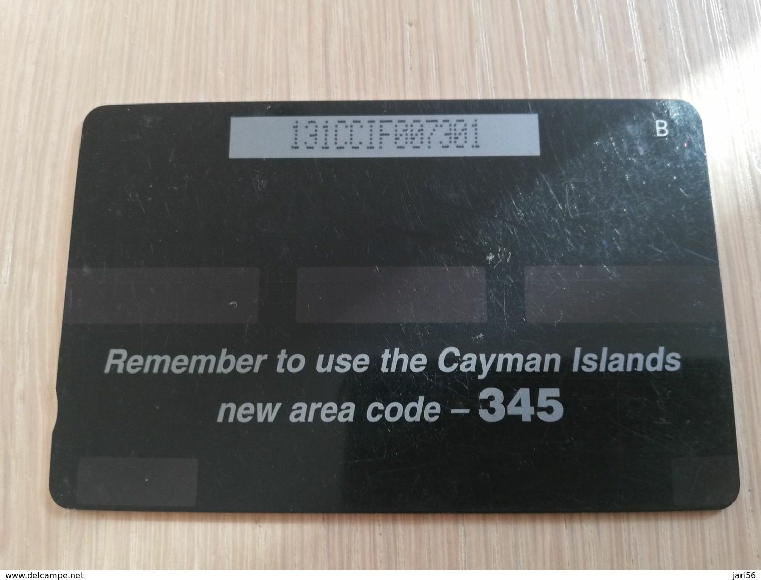 CAYMAN ISLANDS  CI $ 15,-  CAY-131F CONTROL NR 131CCIF   3 CHILDREN ON ROCKS     Fine Used Card  ** 3111** - Iles Cayman
