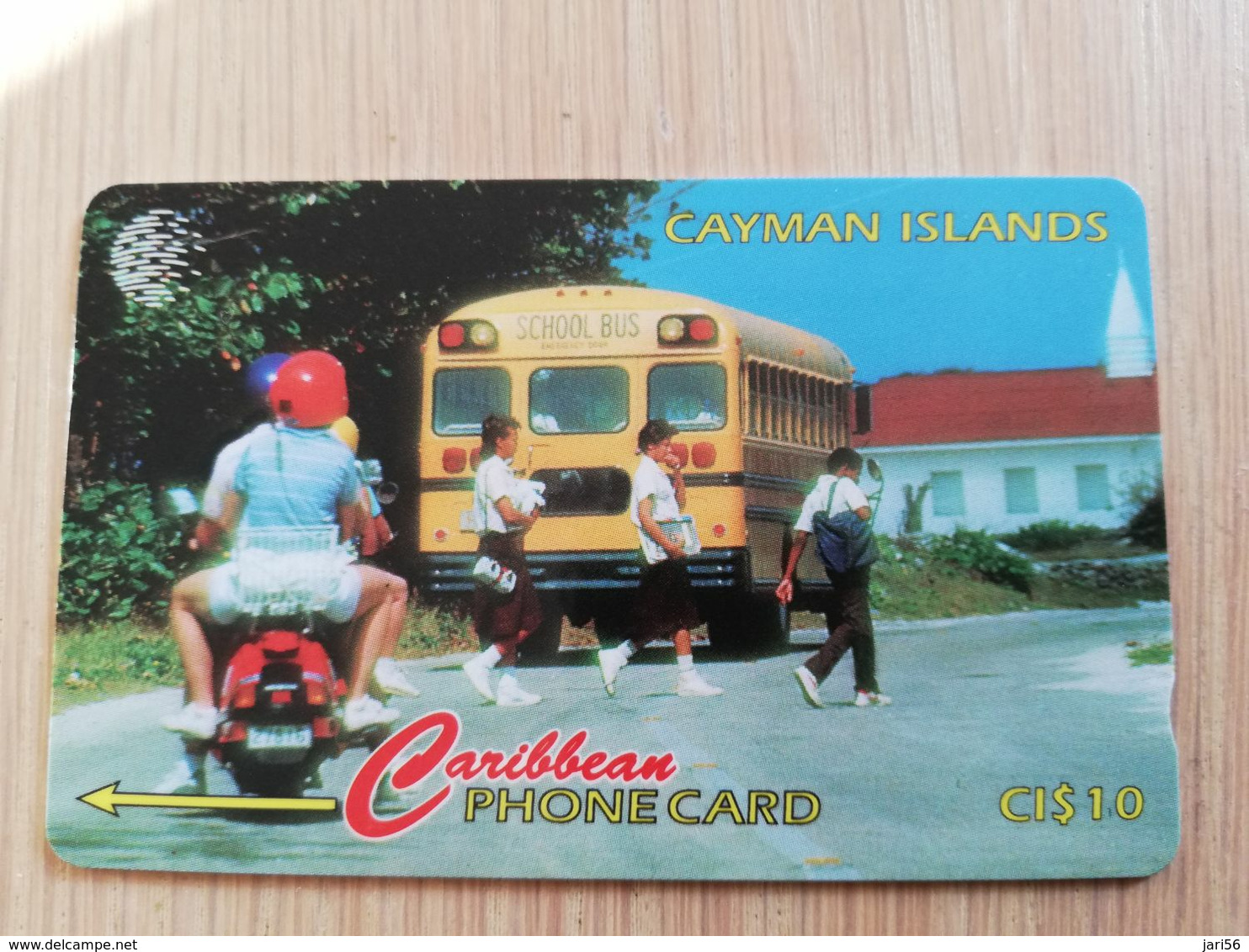 CAYMAN ISLANDS  CI $ 10,-  CAY-163A CONTROL NR 163CCIA  SCHOOL DAY/BUS     Fine Used Card  ** 3115** - Iles Cayman