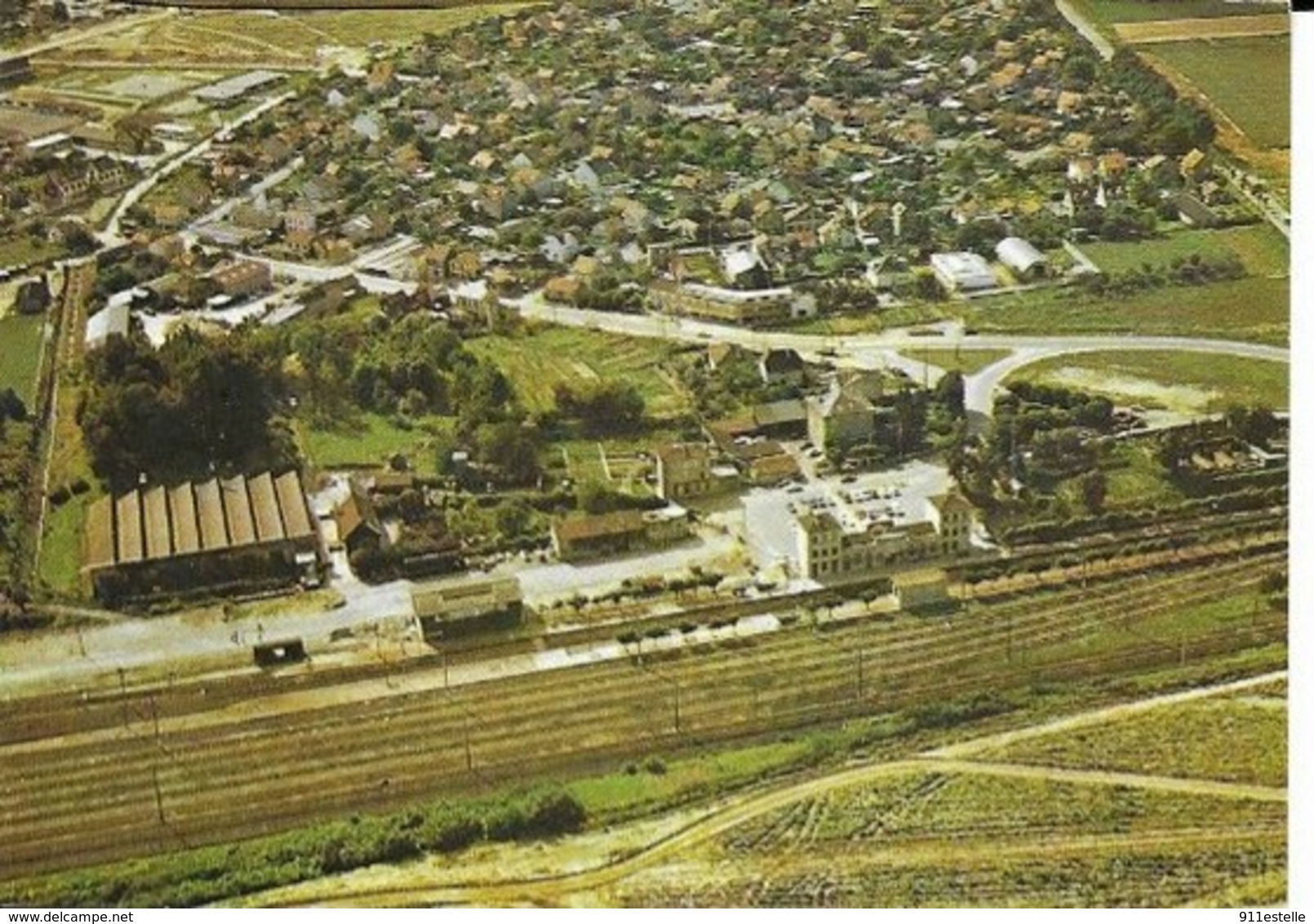 95  FOSSES - Quartier  De La Gare - Fosses