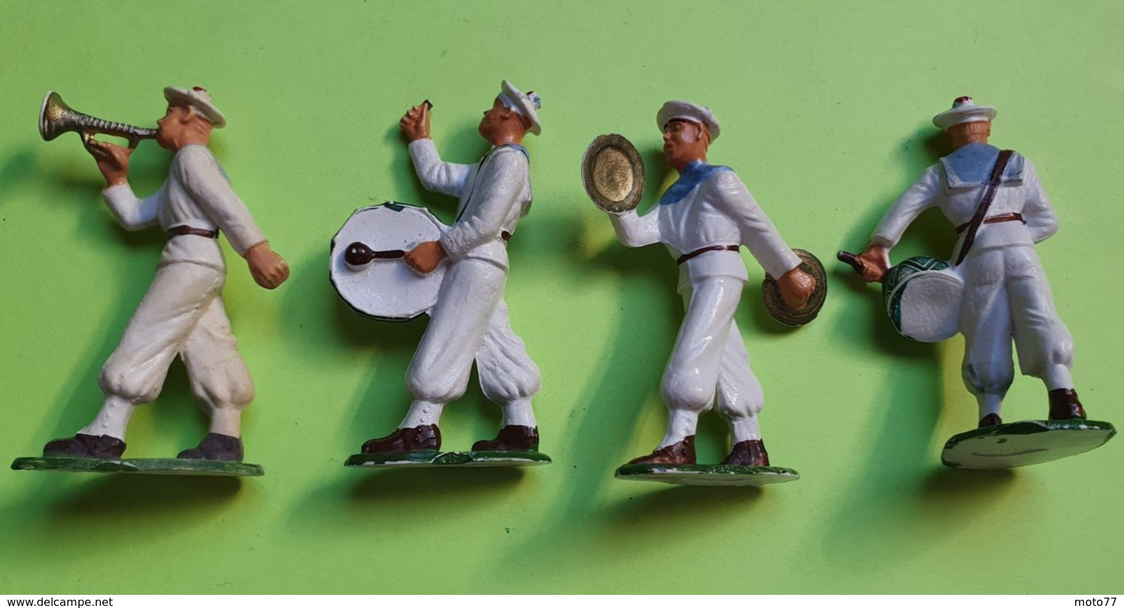 Lot 4 Figurines Soldat Jouet STARLUX - Plastique - MARIN - Musiciens - état D'usage : 1 Cassé- Années 1960 - Starlux