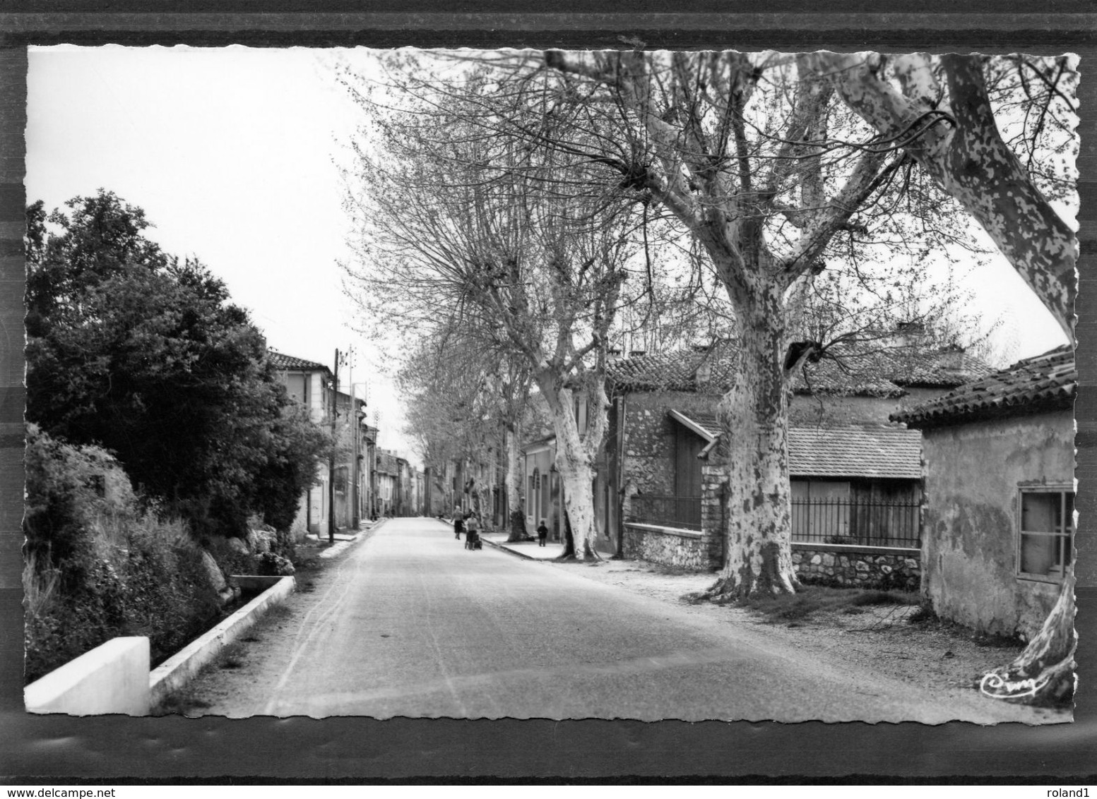 La Roquebrussanne - La Rue Du Portail ( édit. Cim ). - La Roquebrussanne