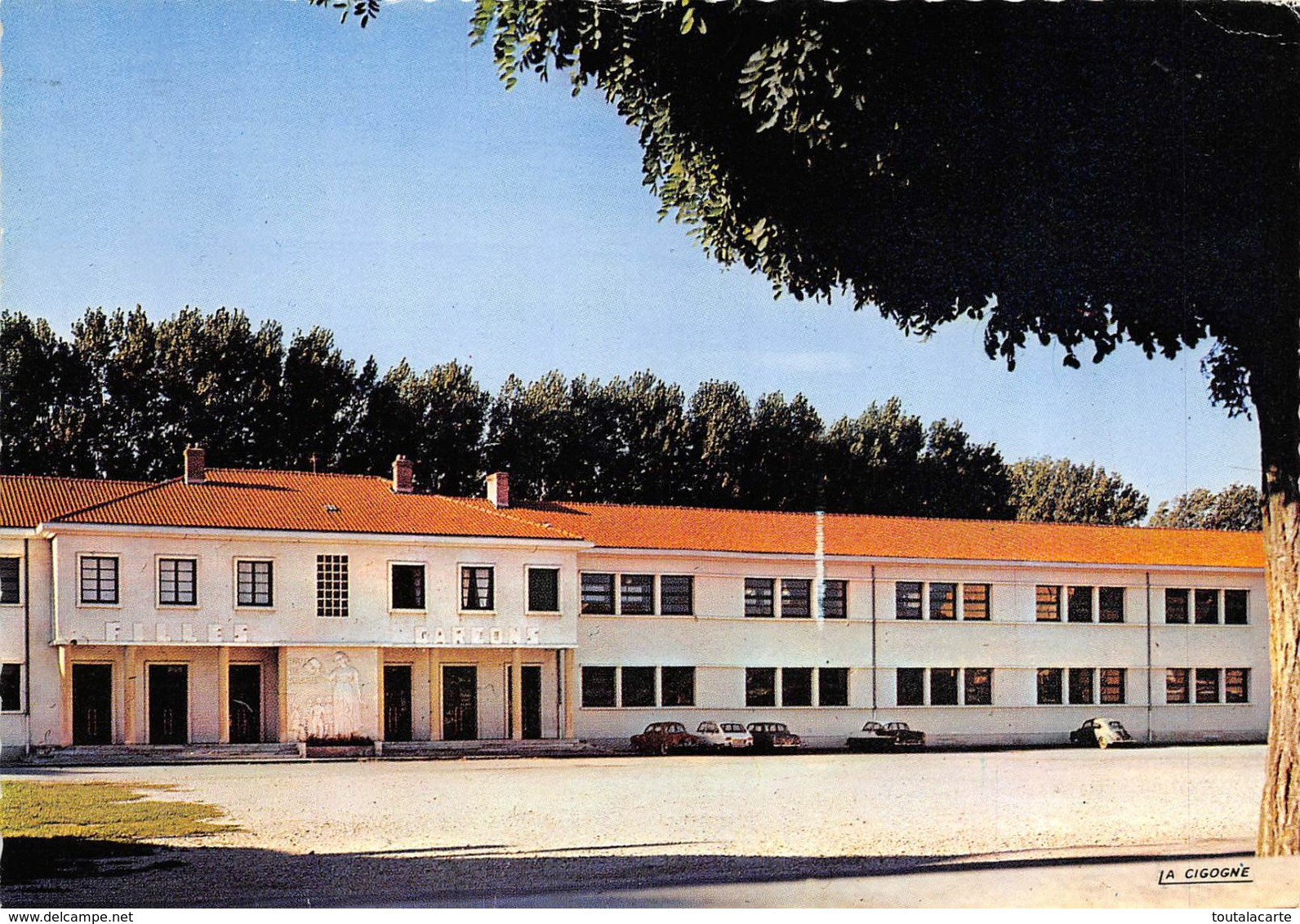 CPSM 38 PONT DE CHERUY LE GROUPE SCOLAIRE    Grand Format  15 X 10,5 Cm - Pont-de-Chéruy