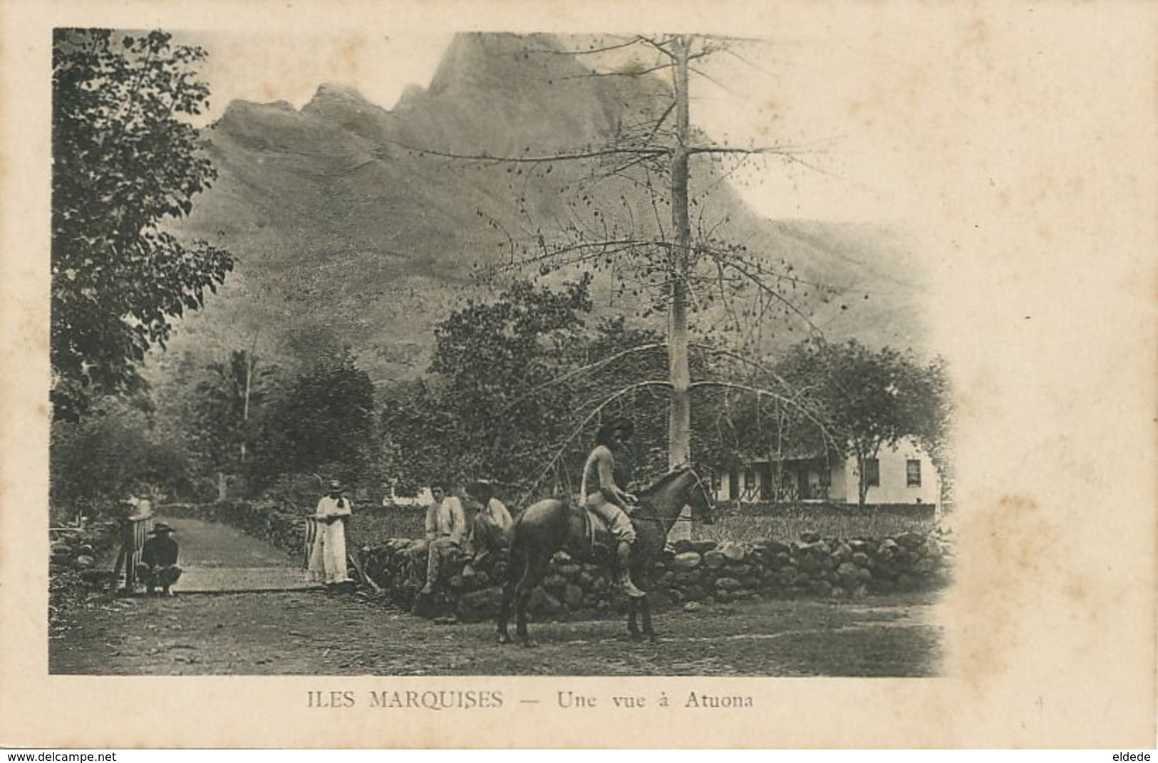 Iles Marquises . Une Rue à Atuona . Undivided Back Before 1903 - Frans-Polynesië