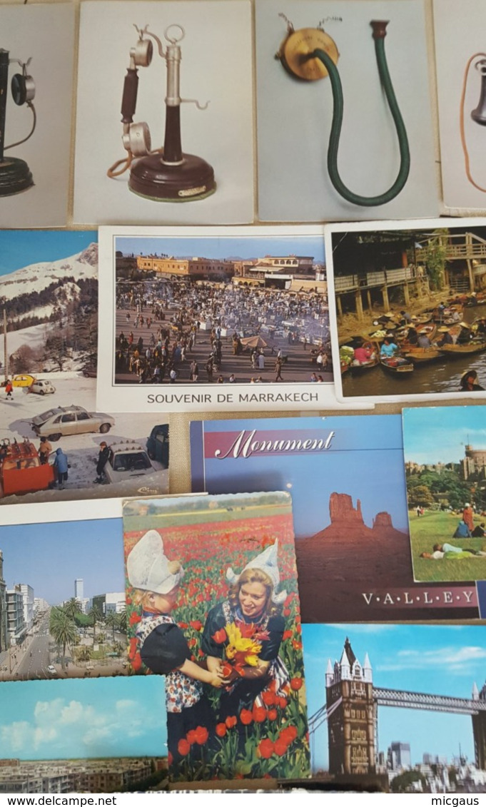 lot de 43 cartes postales modernes  -majoritairement étrangères - en vrac