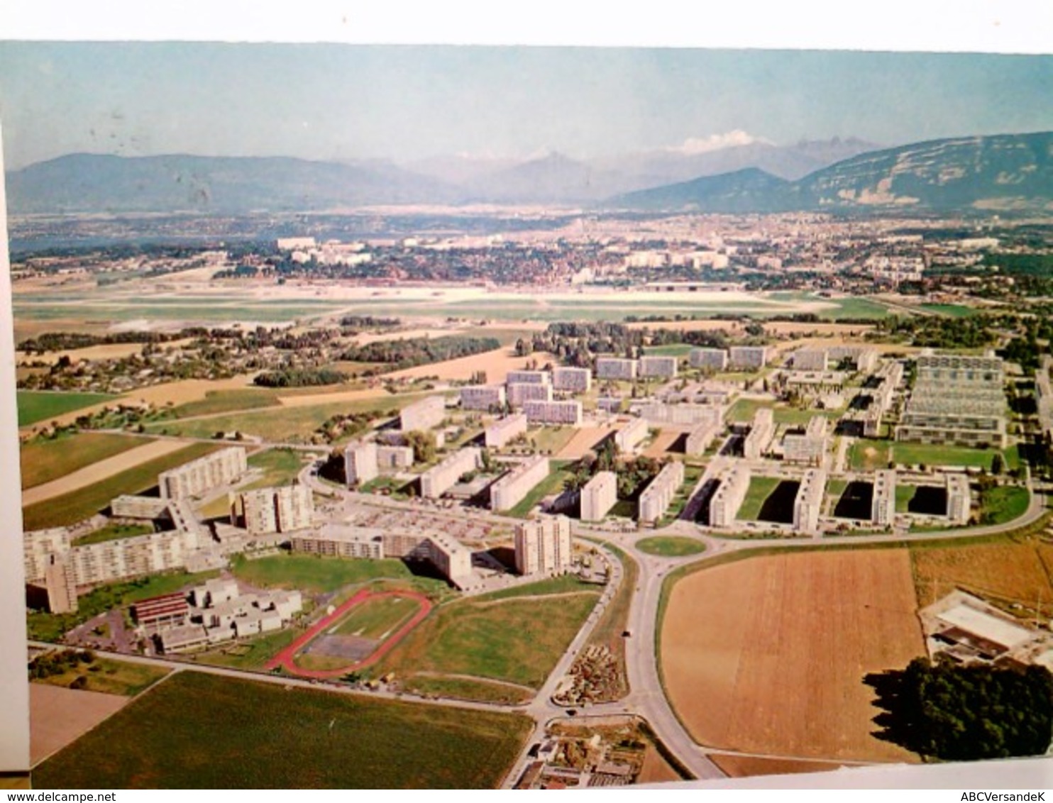 Geneve / Genf / Schweiz. Ville De Meyrin. AK Farbig, Gel. 1980. Panoramablick über Den Ort Und Das Umland - Genève