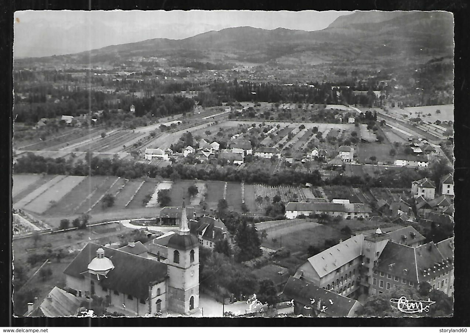 Cpsm 7321167 La Motte Servolex Vue Aérienne L'église Le Pensionnat , Au Fond Le Granier - La Motte Servolex