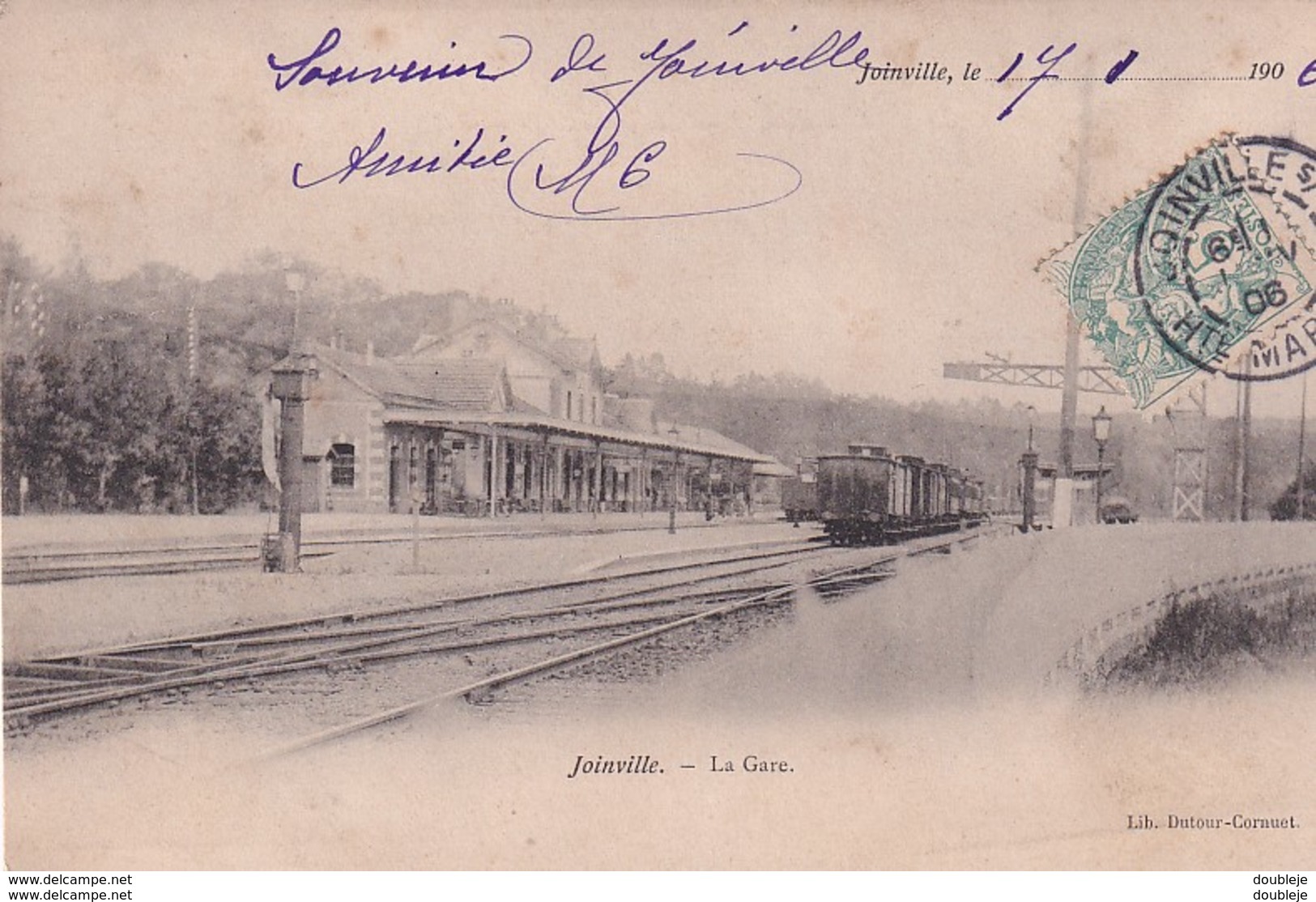 D52  JOINVILLE  La Gare  ......... Avec Train En Gare - Joinville