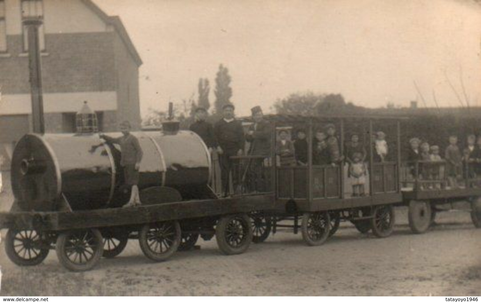 Zingem La Gare  Avec Tram Ou Train ??carte Photo N'a Pas Circulé - Zingem