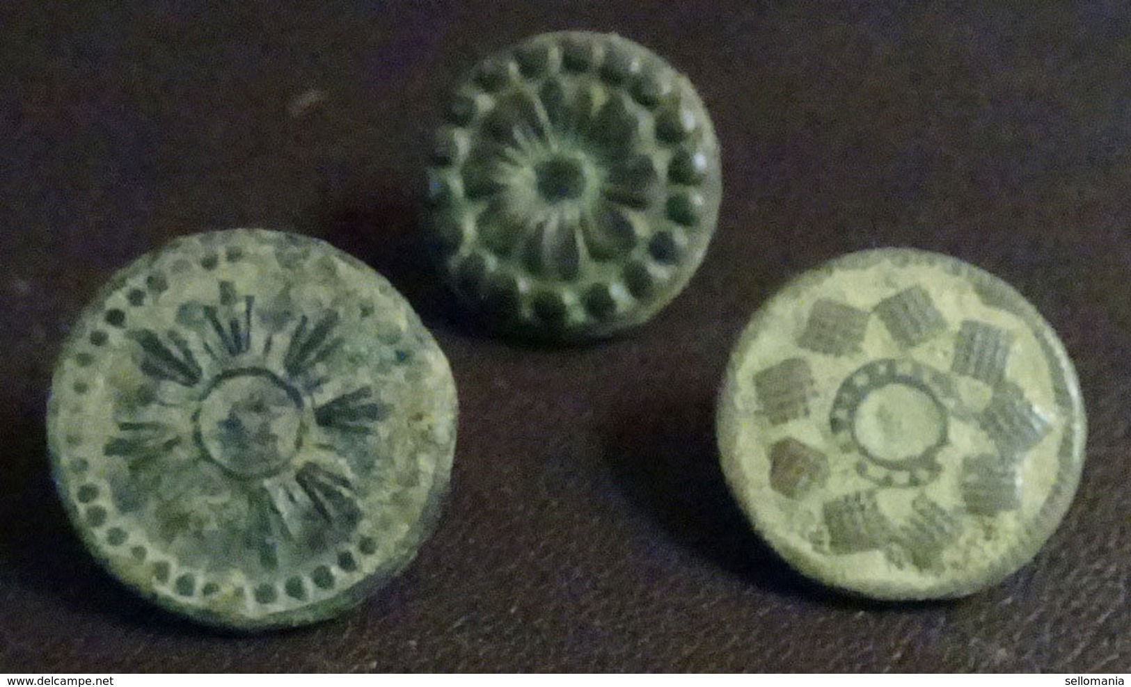3 SMALL ANTIQUE BUTTON CENTURY XVIII OLD BOUTON BUTTON BOTON SEE MY SHOP CCB37 - Boutons