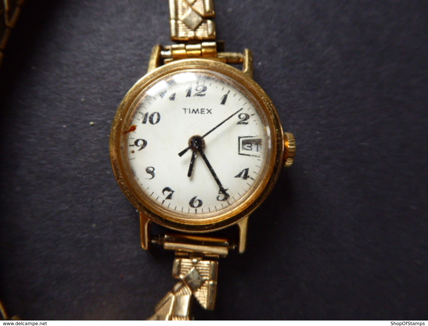 WATCH; TIMEX ;try With BATTERY OR FOR PARTS ONLY - Autres & Non Classés