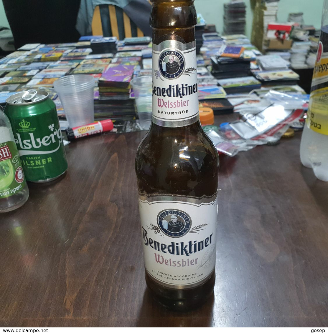 Germany-bottles Beer-(Beer Benedictiner-Duisburg-Germany)-(5.40%)-(330mil)-good - Bière