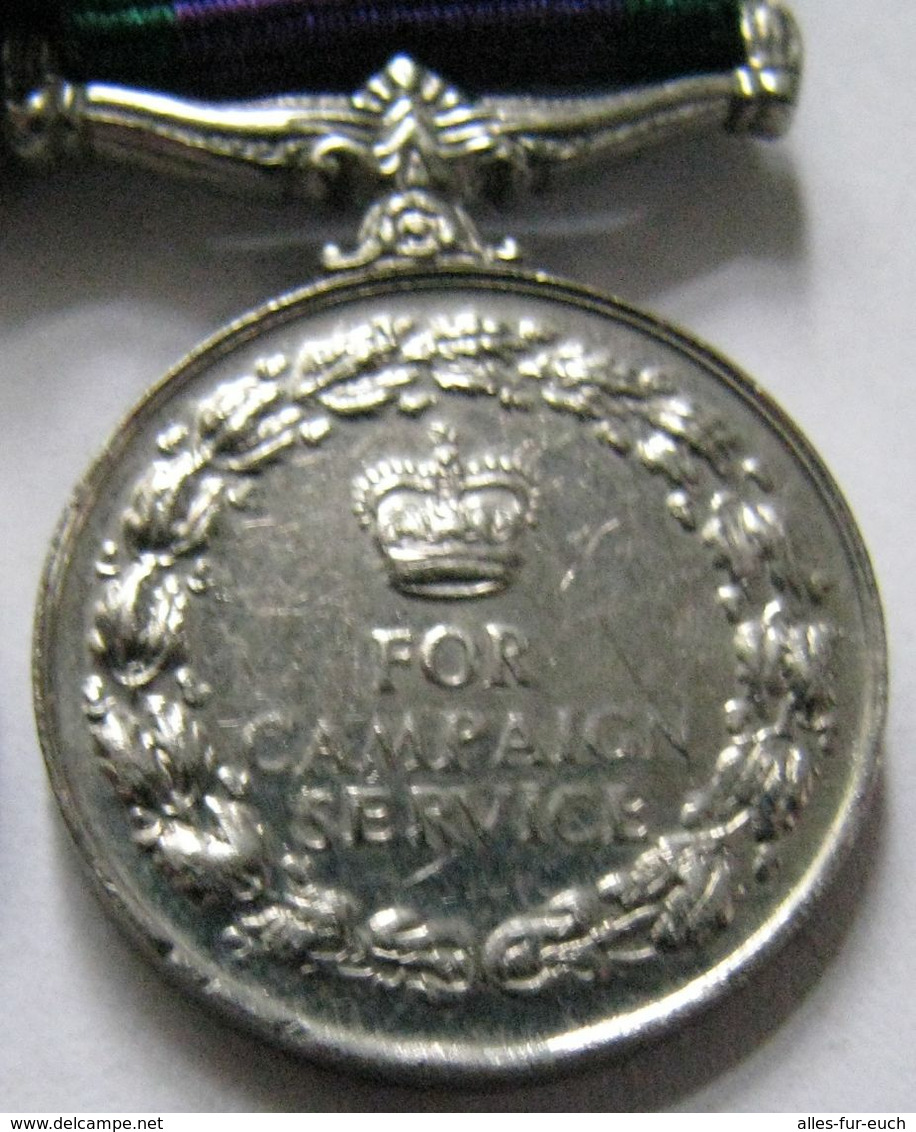 Great Britain - 2 Miniaturorden, South Atlantic Medal (Falklandkrieg) Und For  Campaign Service Medal (Northern Ireland) - United Kingdom