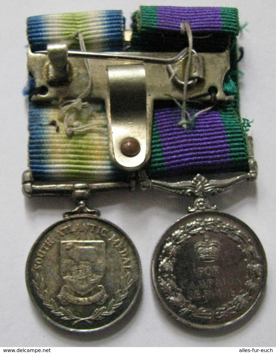 Great Britain - 2 Miniaturorden, South Atlantic Medal (Falklandkrieg) Und For  Campaign Service Medal (Northern Ireland) - Groot-Brittannië