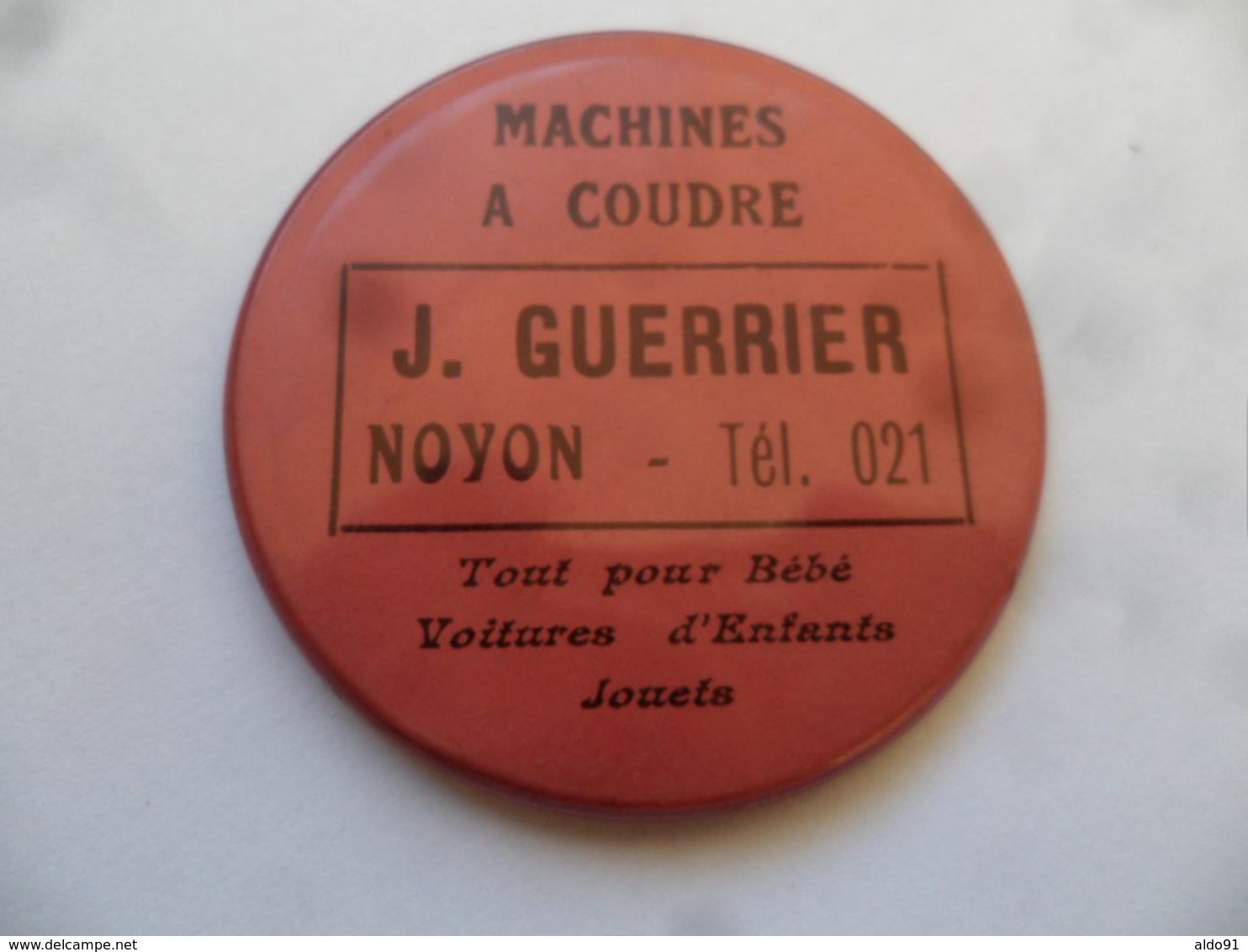 (Publicité Ancienne - Oise) - Miroir De Poche Publicitaire " Machines à Coudre  J. GUERRIER à NOYON " (+ Bébés, Jouets) - Other & Unclassified