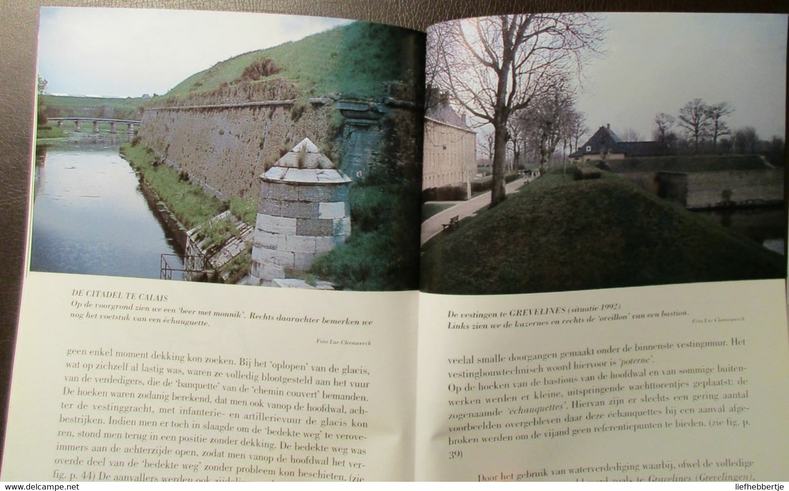 Vestingbouw In Frans-Vlaanderen -  Vestingbouwkunde -   Door Luc Cleenwerck - Histoire