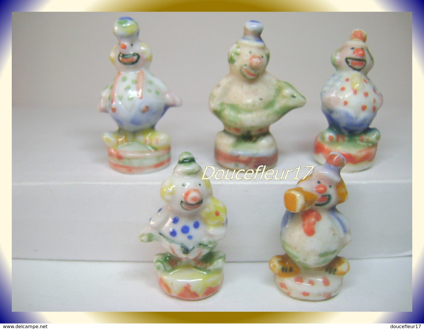 Petits Clowns SUCCA ... 5 Fèves .. Ref AFF: 93-1998 ... (pan 003) - Characters