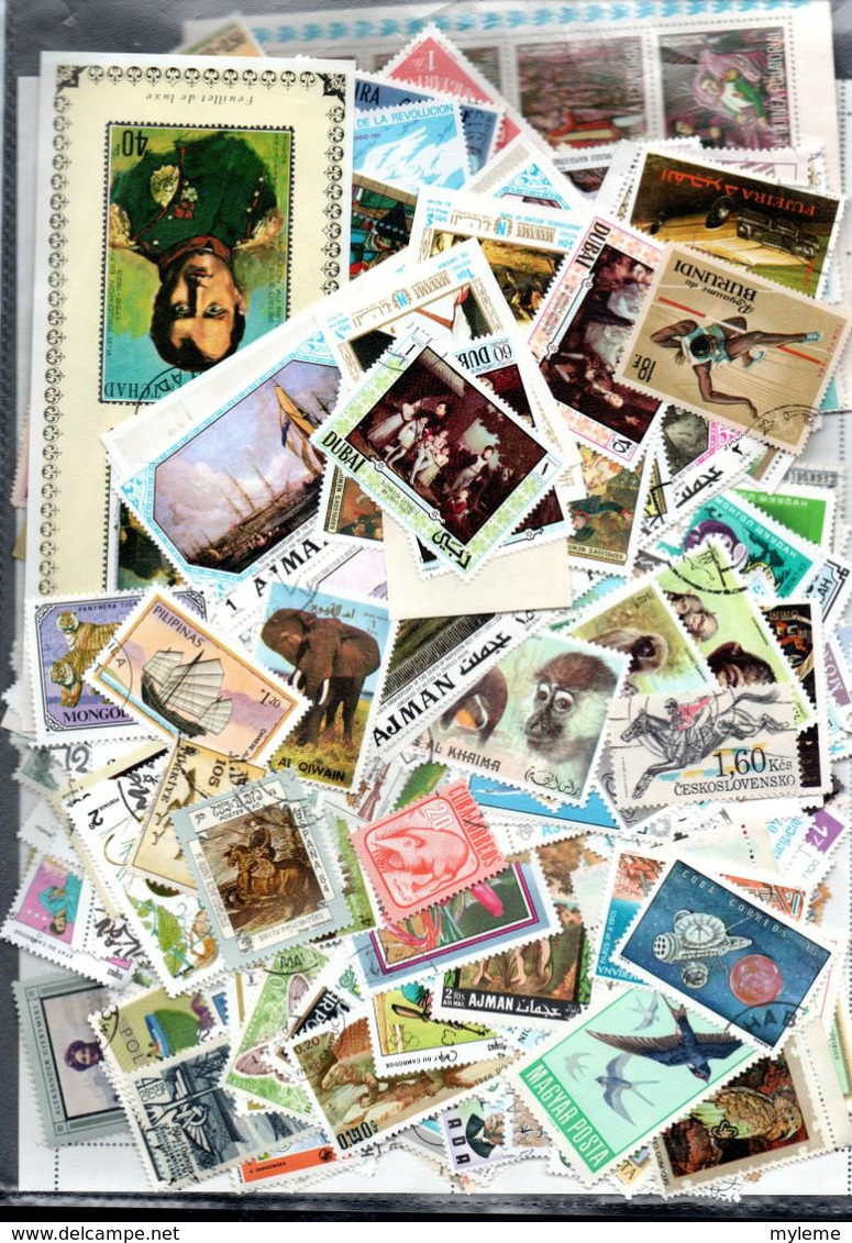 G151 Ensemble De Plus De 500 Timbres Oblitérés De Différents Pays + Blocs. PORT 2.32 € OFFERT Pour La FRANCE !!! - Collections (with Albums)