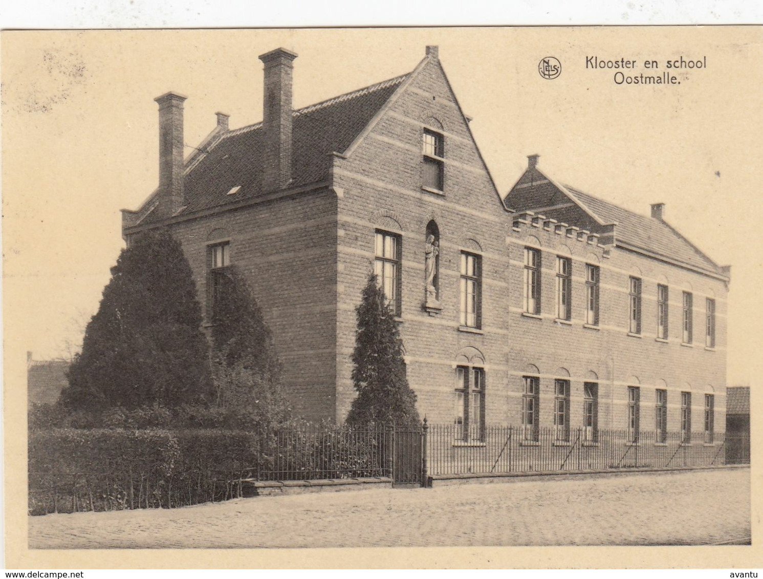 OOSTMALLE / SCHOOL - Malle