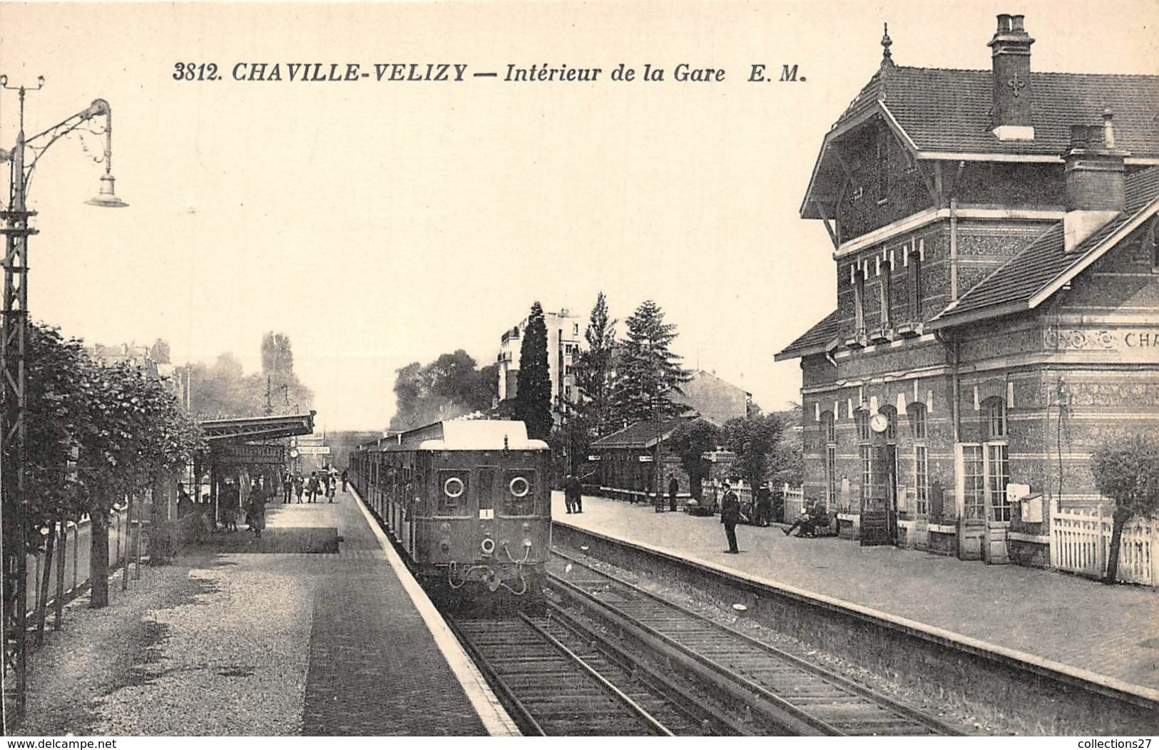 92-CHAVILLE- VELIZY- INTERIEUR DE LA GARE - Chaville