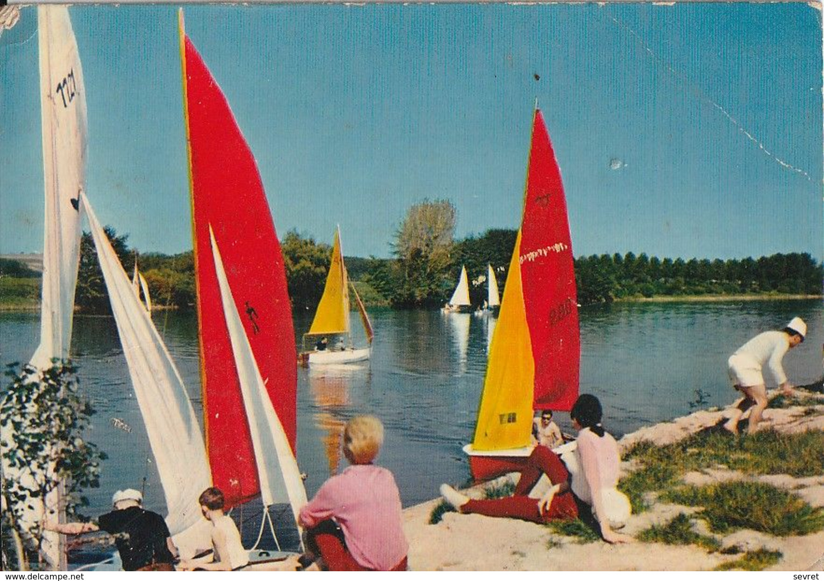 MER. - Promenades En Voiliers. CPM RARE - Mer