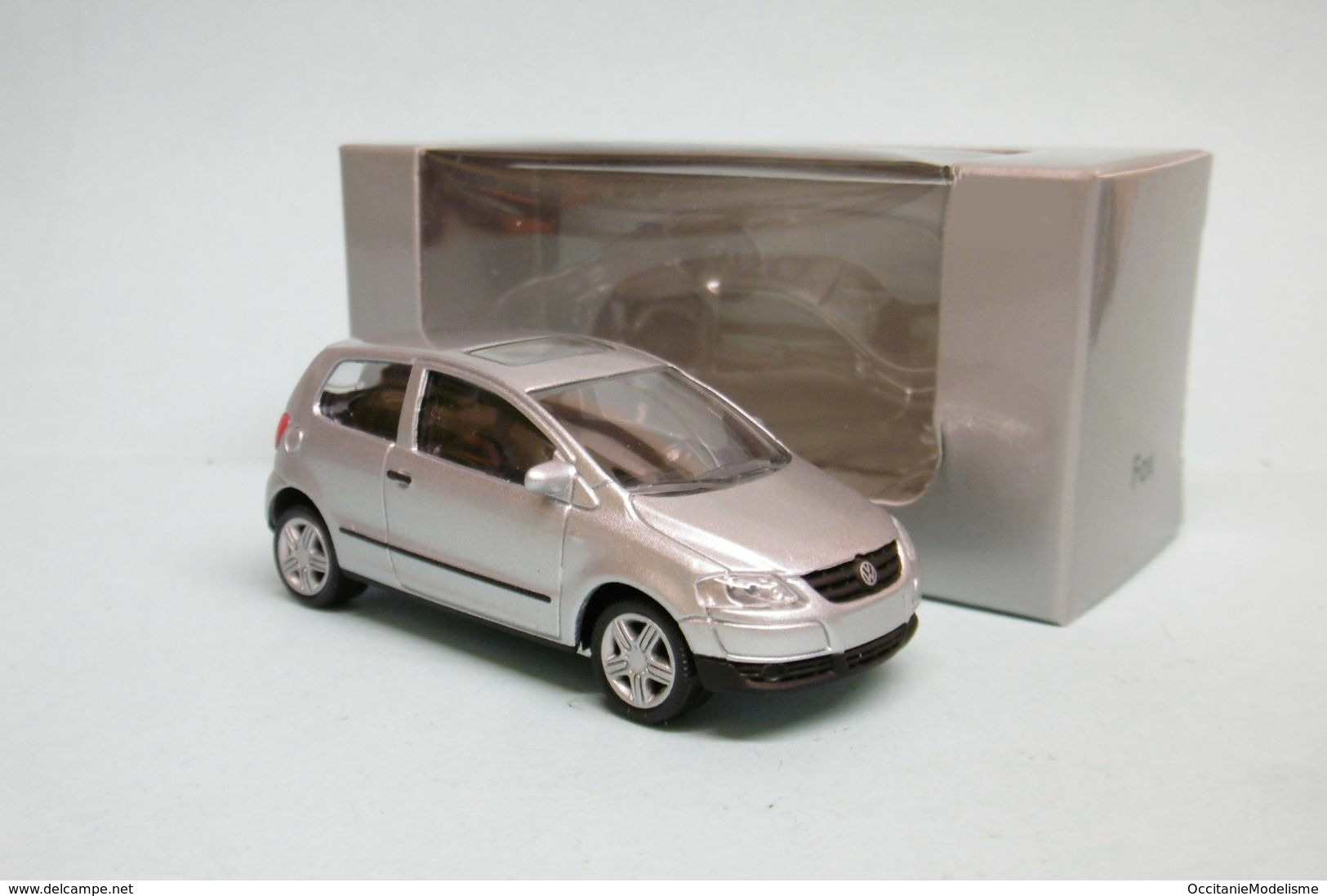 Norev - VOLKSWAGEN FOX Gris Métallisé Neuf NBO 3 Inches 1/64 - Norev